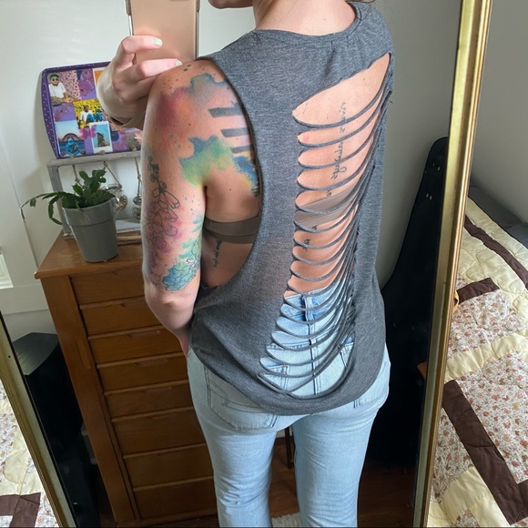 Garage backless tank - Picture 2 of 8